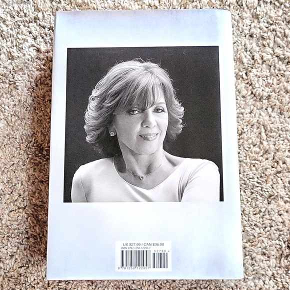 2 Hardcover Nora Roberts Chronicles of the One Series #1 & #2 - Picture 3 of 9